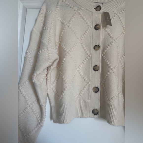 NWT! J. CREW Women’s Popcorn-stitch Cardigan in Vintage Wool, Ivory, Size Small - Picture 3 of 14